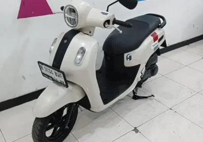 Yamaha Fazzio SE Putih Seperti Baru