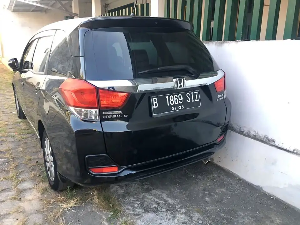 Mobil bekas Honda Mobilio E Matic Cvt Tahun 2014
