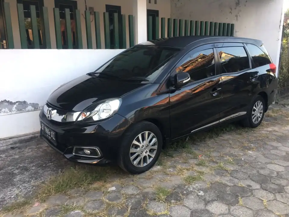 Mobil bekas Honda Mobilio E Matic Cvt Tahun 2014