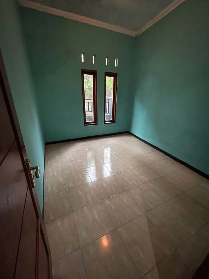 Dijual 3 KT 2 KM – Rumah