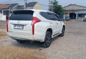 2018 Mitsubishi pajero