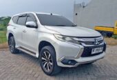2018 Mitsubishi pajero