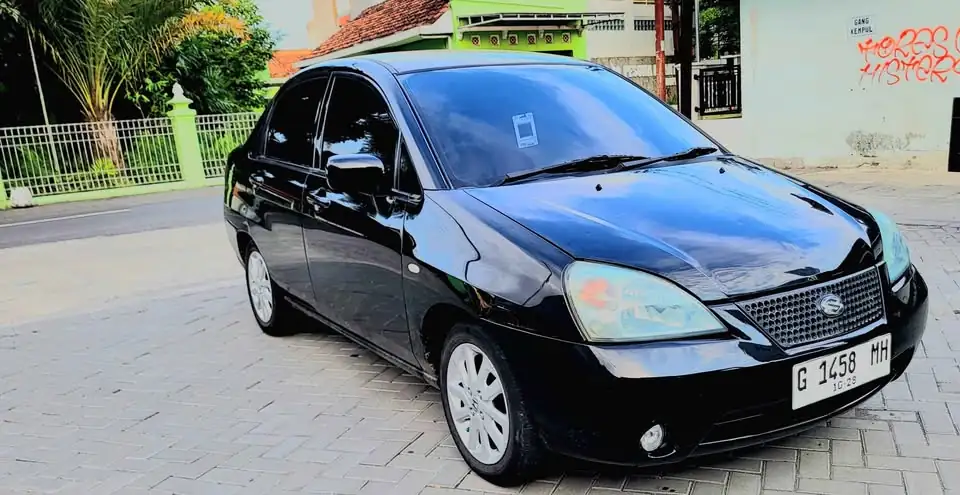 2003 Suzuki baleno