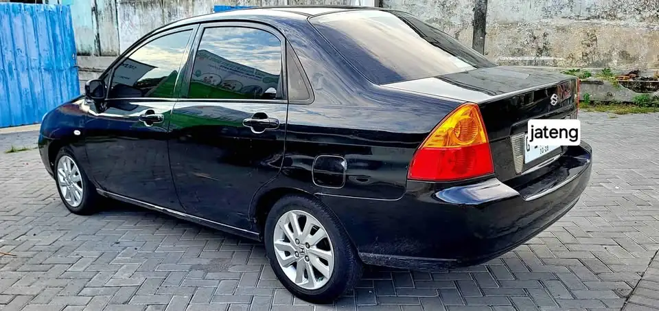 2003 Suzuki baleno