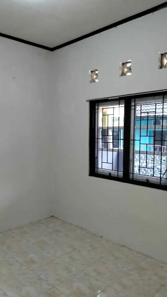 2 KT 1 Kamar Mandi – Rumah