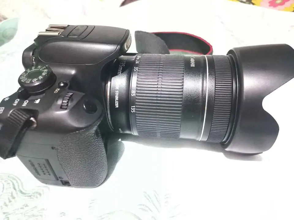 Di jual saja camera Canon eos 700d