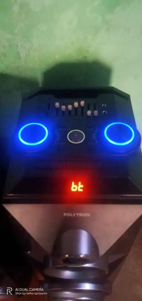 Dijual speaker polytron. Barang mulus