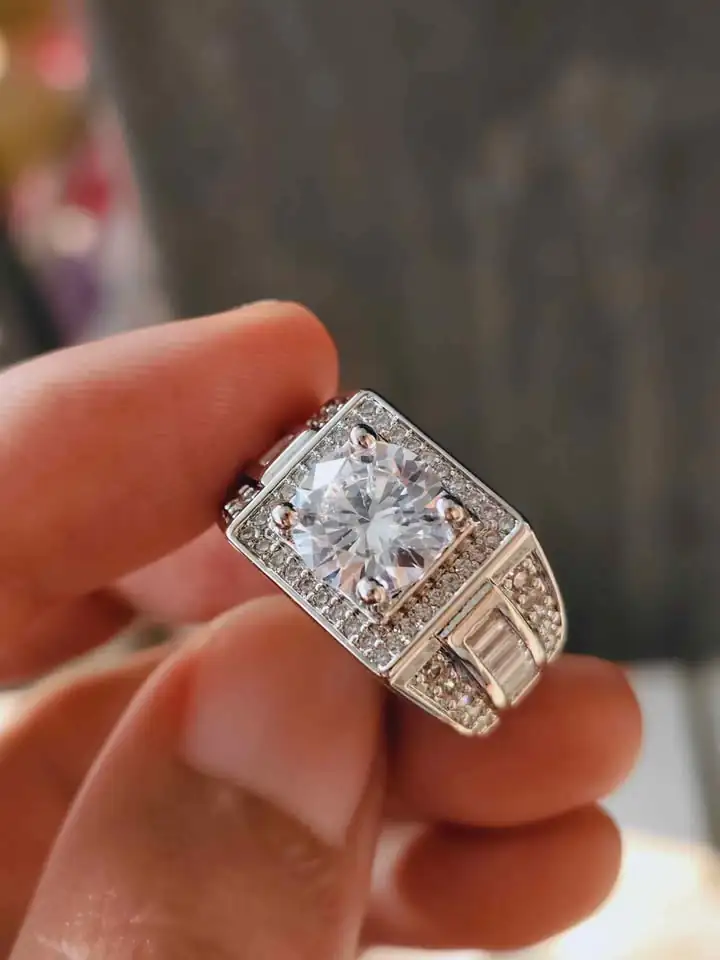 Diamond atau Berlian Moissanite 2crt Sudah Sertifikat GRA Ring Perak 9
