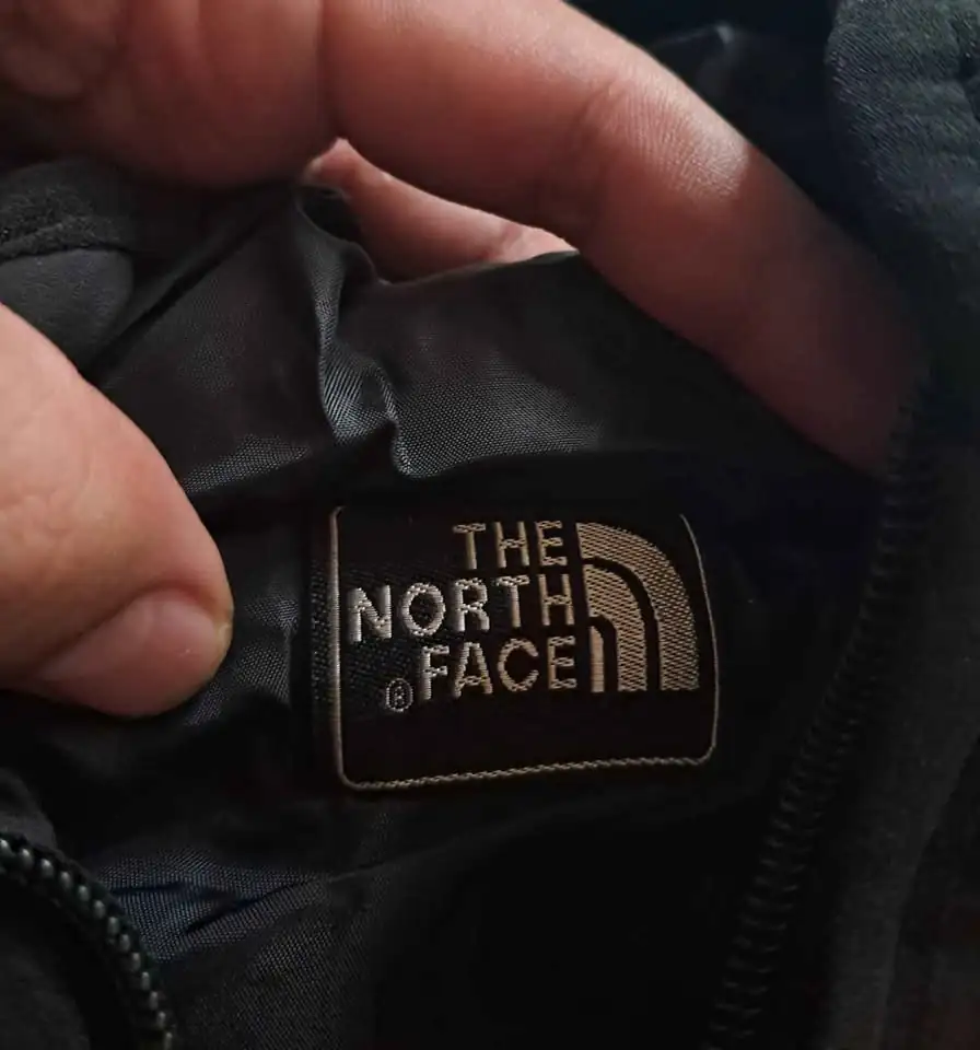 Jaket Bulang Tnf