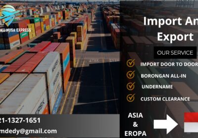 Black-and-Blue-Minimal-Clean-Logistic-Presentation-6
