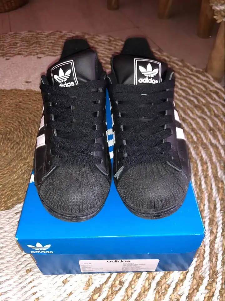 jual sepatu adidas superstar