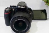 HARGA HEMAT!! NIKON D5200 KIT AF-S 18-55MM VR LCD VARI-ANGLE DSLR PEMU