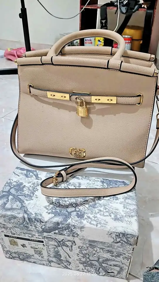 Tas Emory