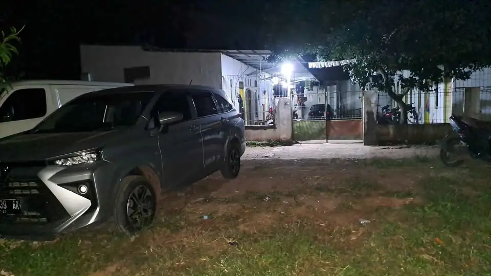 10 KT 10 KM – Rumah