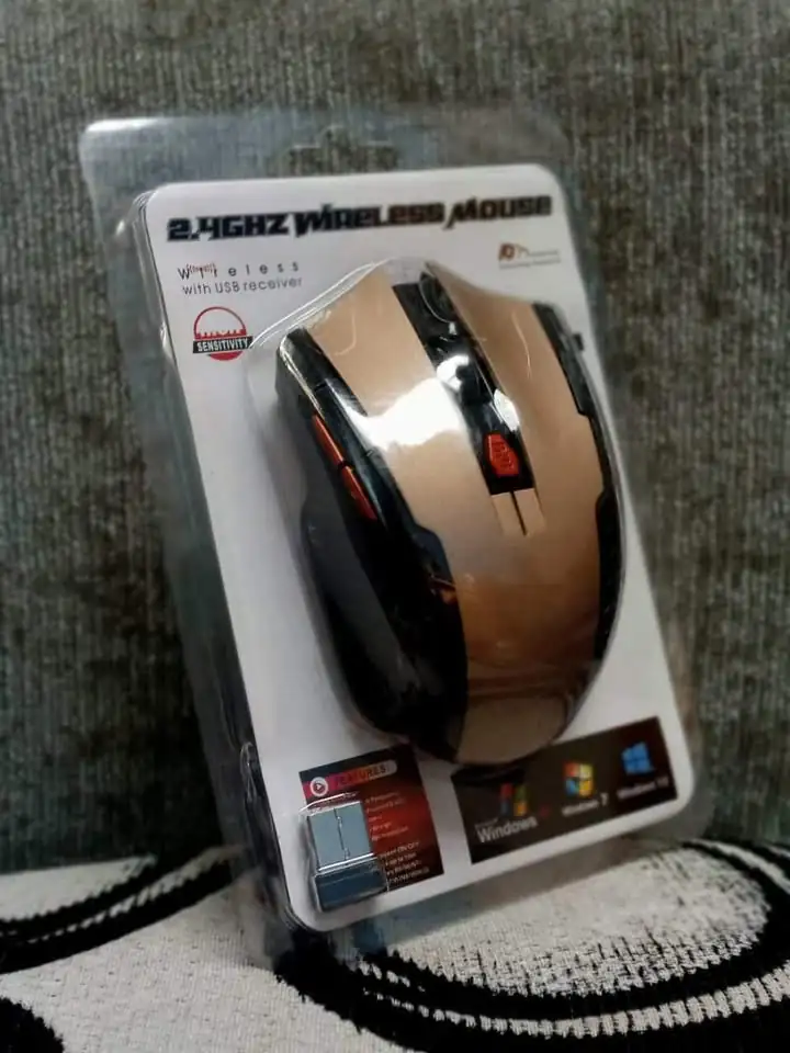 Mouse gaming wirelles gratis baterai