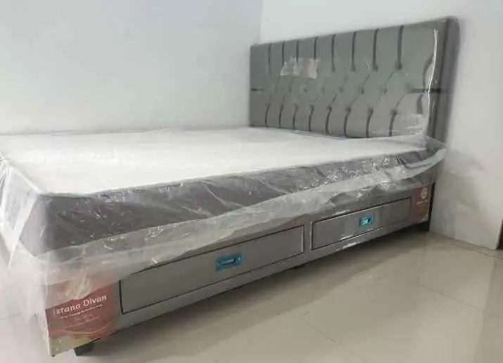 Tdr semakin nyaman dgn dipan tempat tidur modern….!!! Ready cod