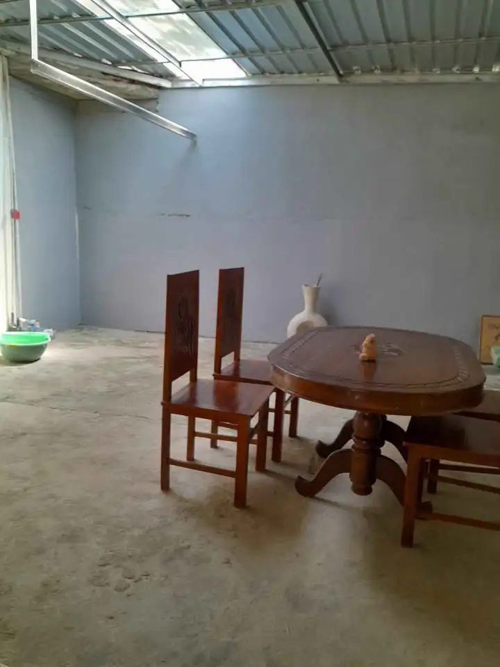 DISEWAKAN 2 KT 1 Kamar Mandi – Rumah