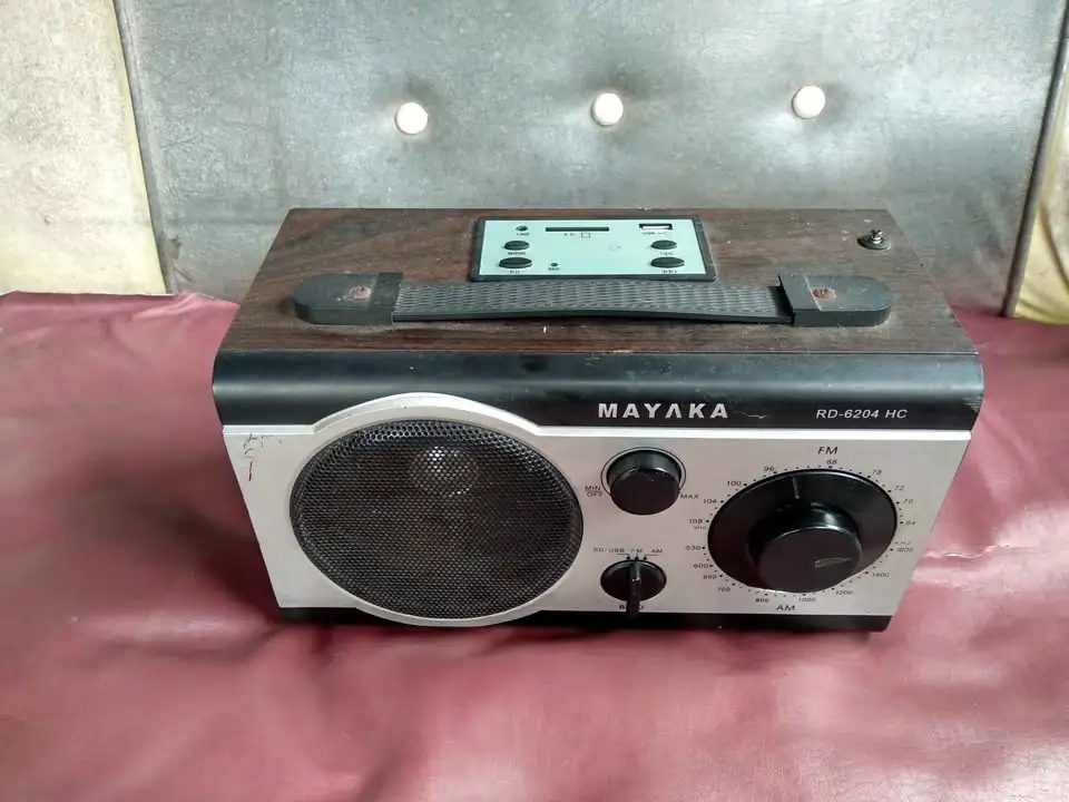 Jual radio mayaka kondisi normal
