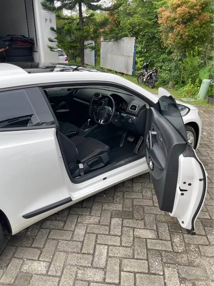Dijual 2014 Volkswagen scirocco