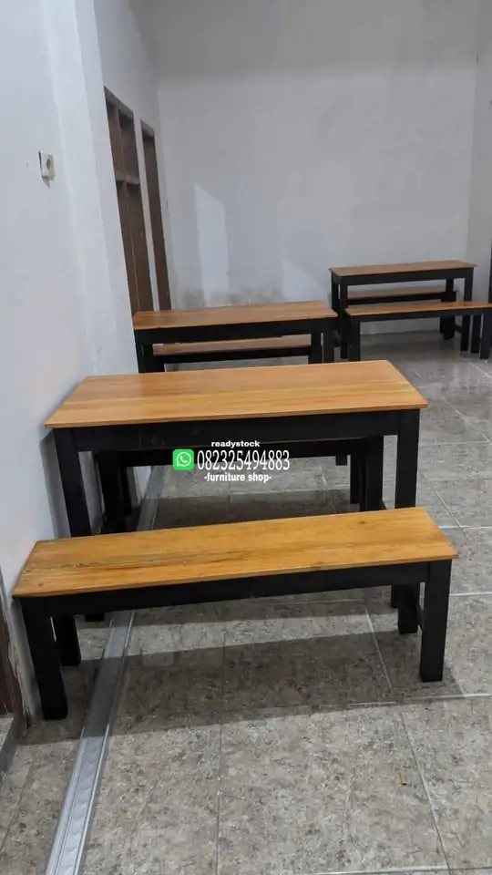 Meja kursi makan cafe