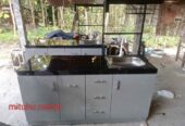 Meja dapur plus wastafel kran dan rak piring