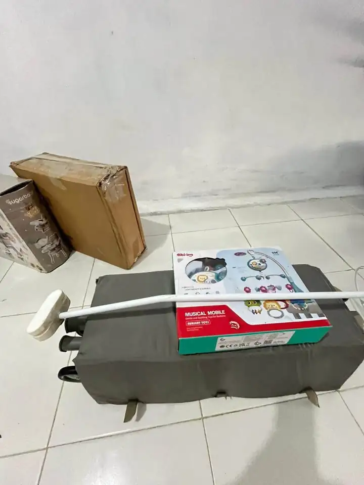 Stroller dan peralatan bayi