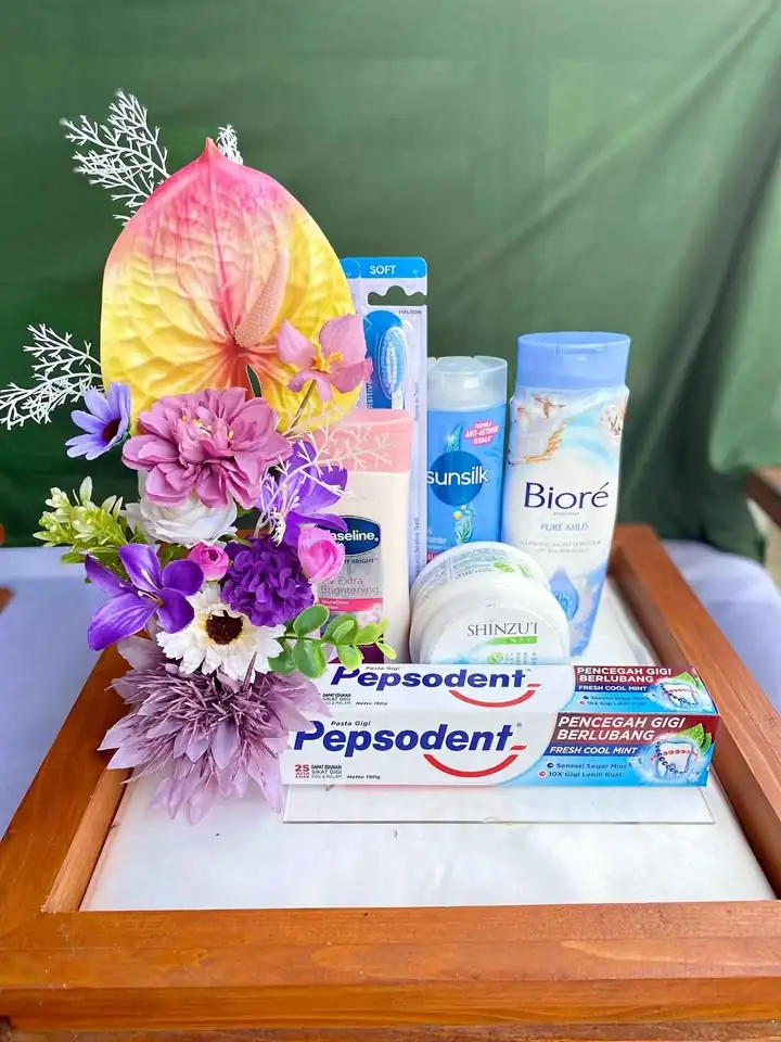 Hias seserahan dan sewa box akrilik