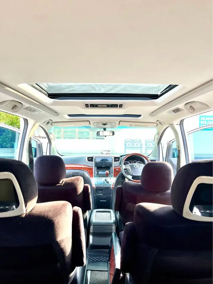 2010 Toyota vellfire low km terawat