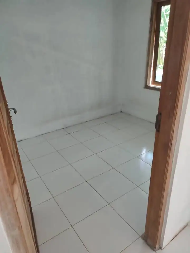 1 Kamar Tidur 1 Kamar Mandi – Rumah