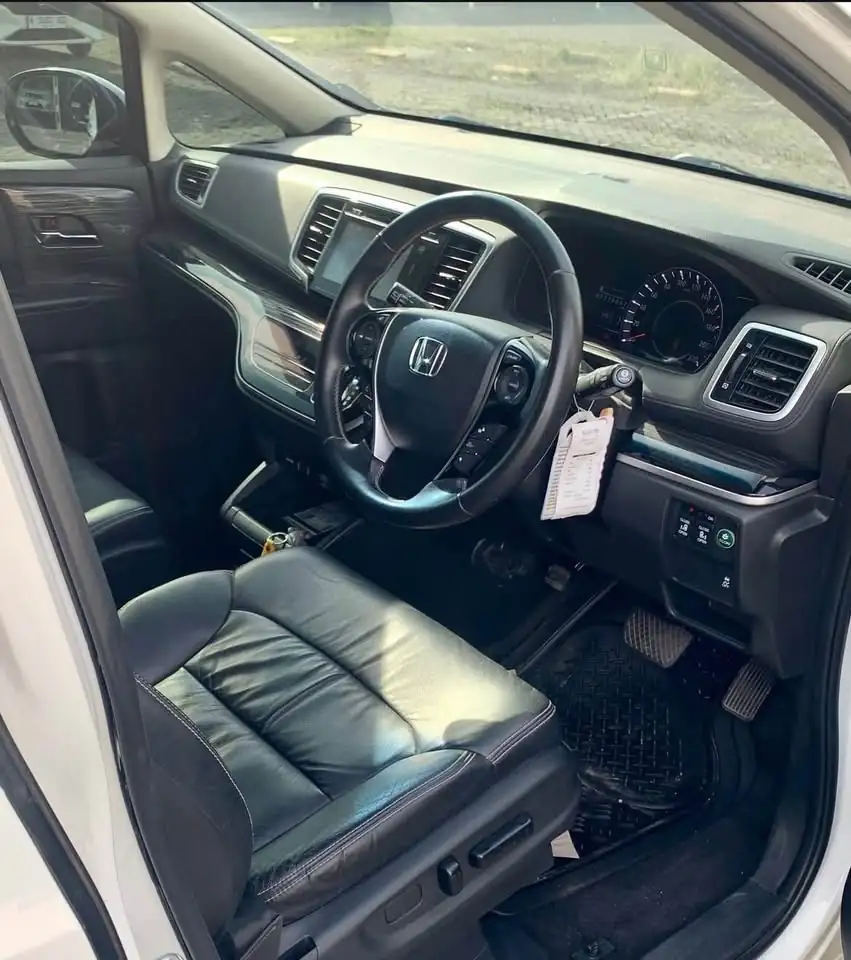 2015 Honda odyssey