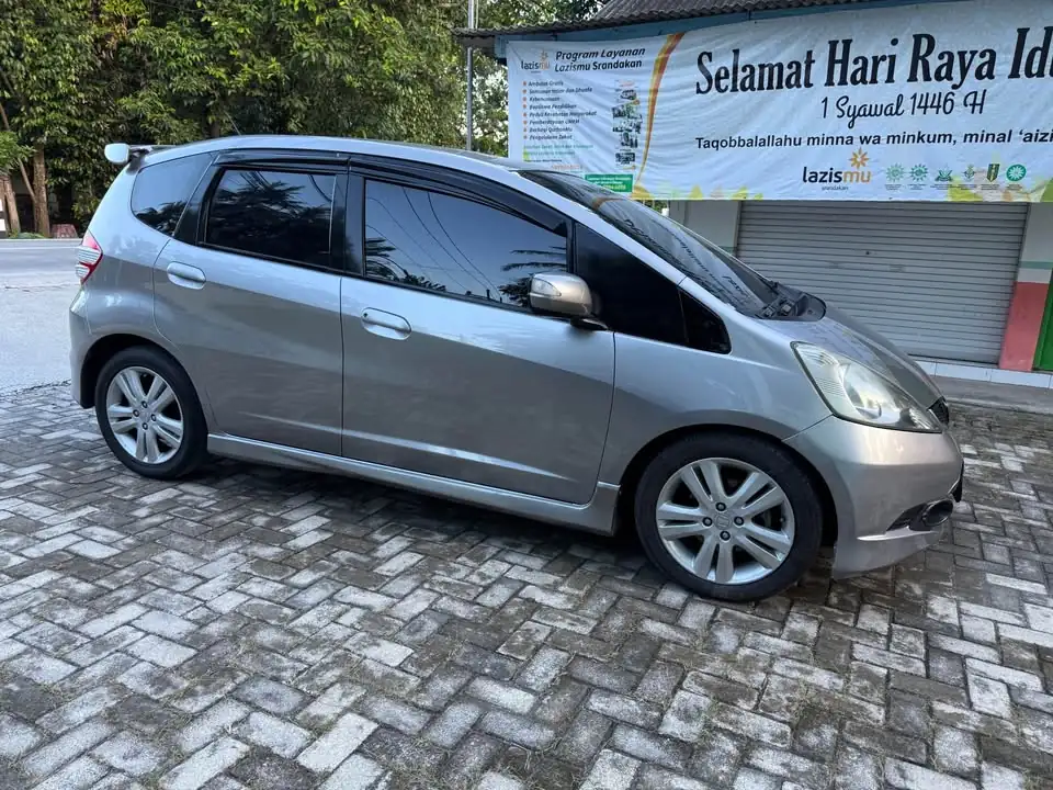 Dijual 2008 Honda jazz rs matic
