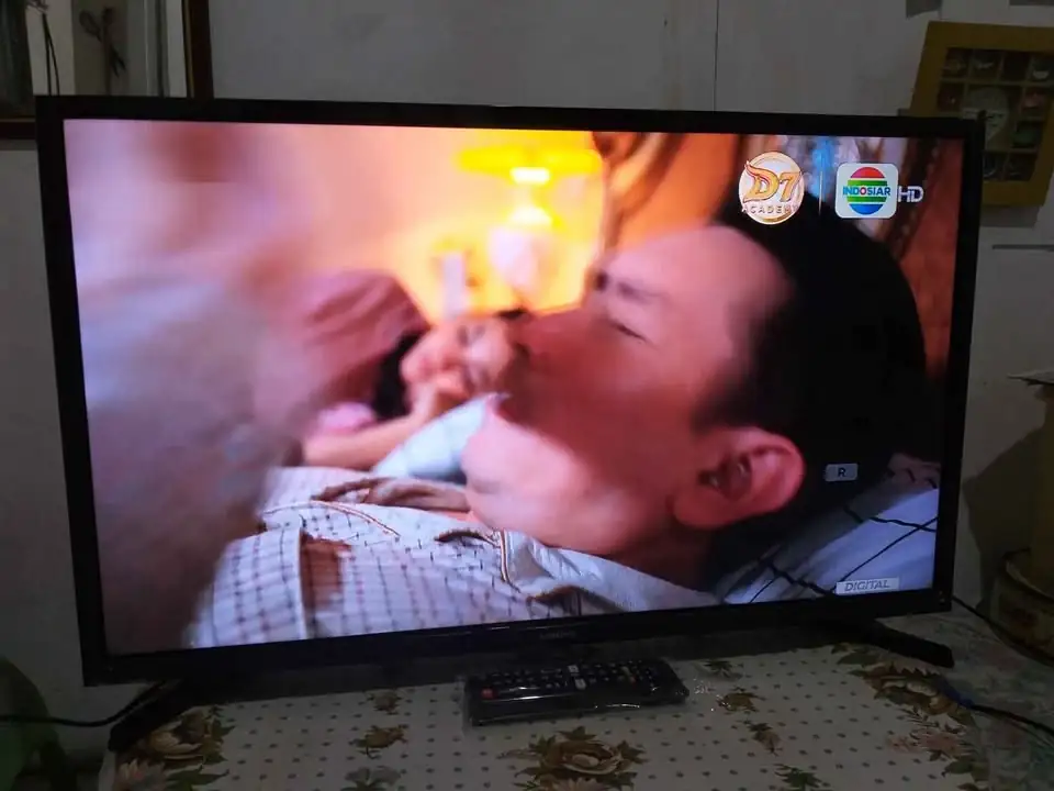 Tv 32 ” Digital Samsung Normal Mal Tanpa Minus Kond : Sangat Istimewa