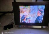 Dijual tv + set top box kondisi hidup normal + radio normal