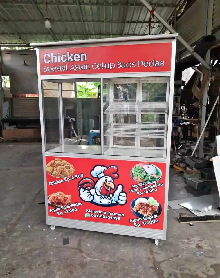 Etalase gerobak Fried chicken