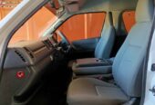 2017 Toyota hiace