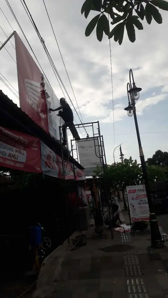 jasa reklame, neon box, papan nama