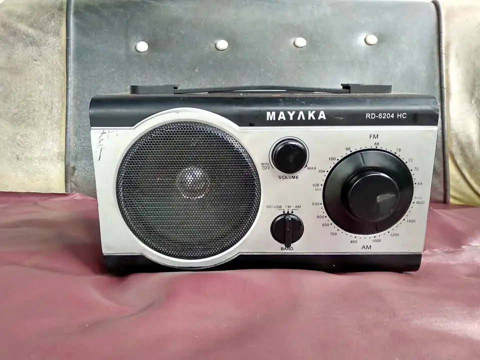 Jual radio mayaka kondisi normal