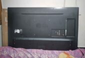 Jual 3 unit tv digital merk LG 43in.seri 43LF540T. Kndisi nyala minus