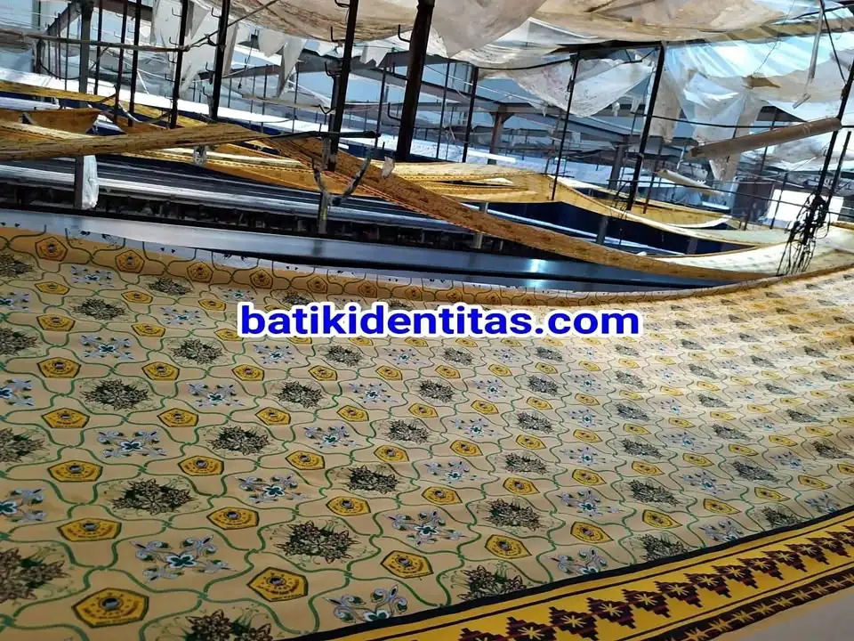 Open order batik identitas costum berlogo motif bisa request