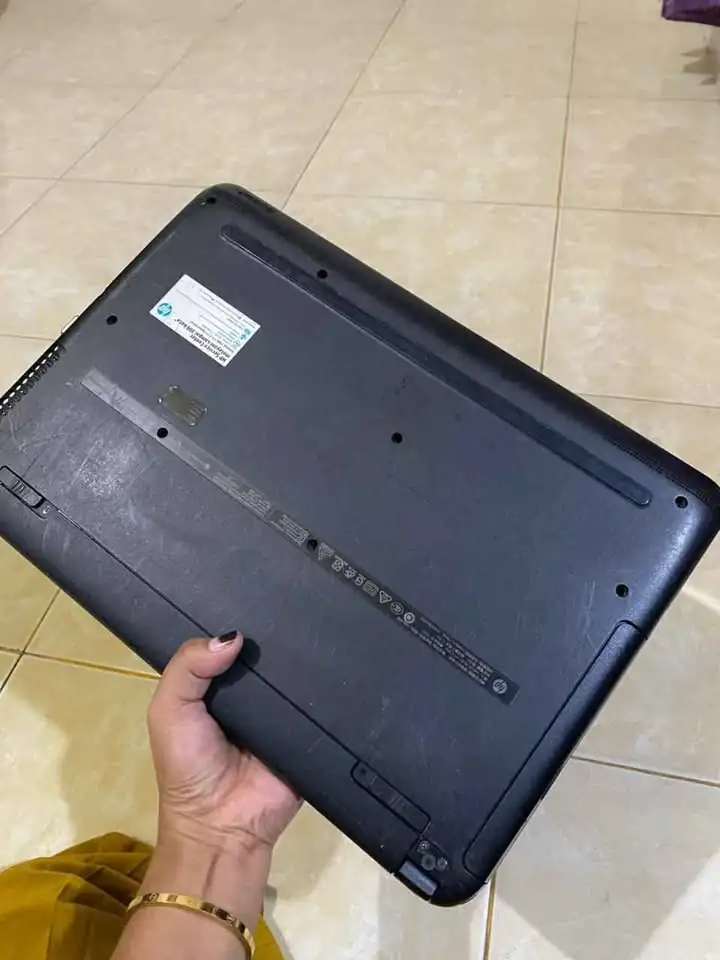 LAPTOP HP nego pantasnya aja