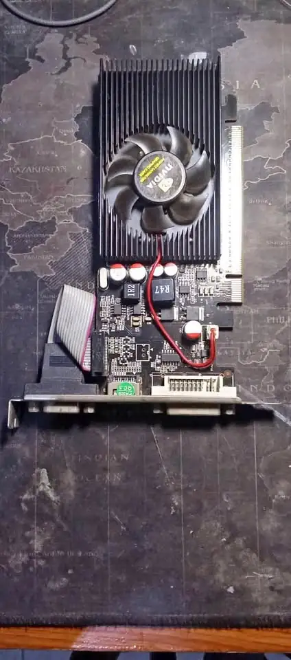 Dijual VGA card normal siap pakai GT 210 1gb