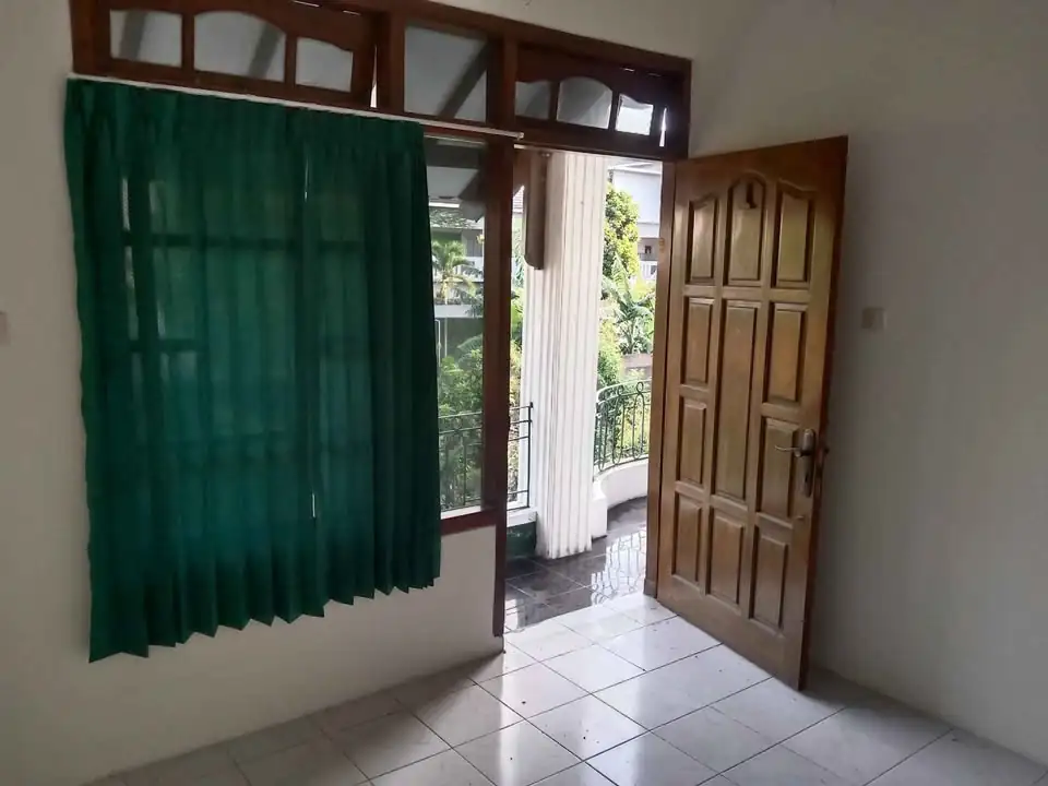 10 KT 3 KM – Rumah