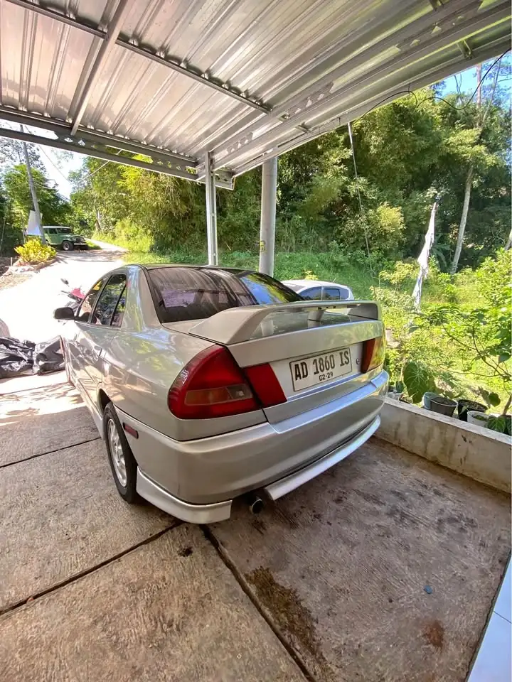 1999 Mitsubishi lancer