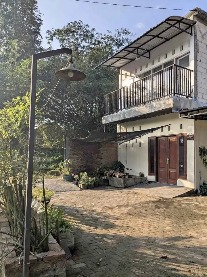 3 beds 2 baths House
