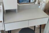 Meja Rias Minimalis Lampu LED