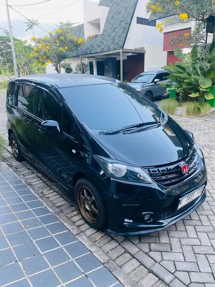 2009 Honda freed