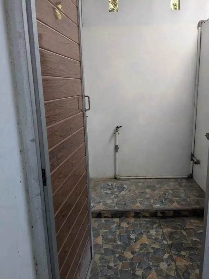 3 beds 2 baths House