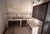 4 Beds 2 Baths – House