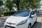 2012 Ford fiesta