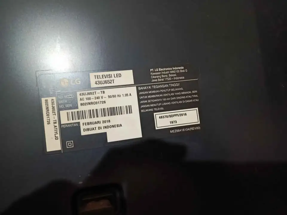 Tv LG 40inch minus seperti di foto, selebih nya aman semua